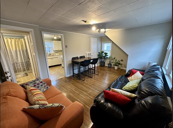 Photo - 113 N Connecticut Ave