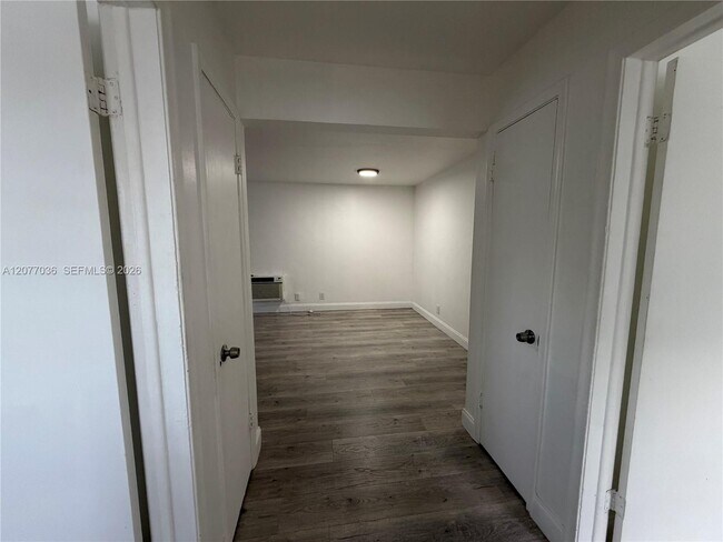 1245 W 35th St Unit 2