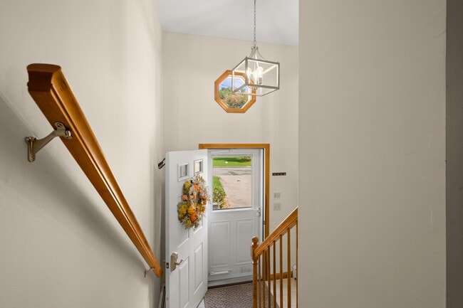 Photo - 53 Azarian Rd