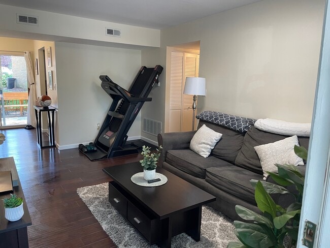 Photo - 1508 E Swan Cir Unidad 1508