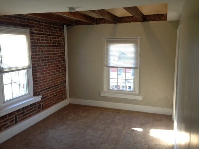 Photo - 231 Bridge St Unit 2