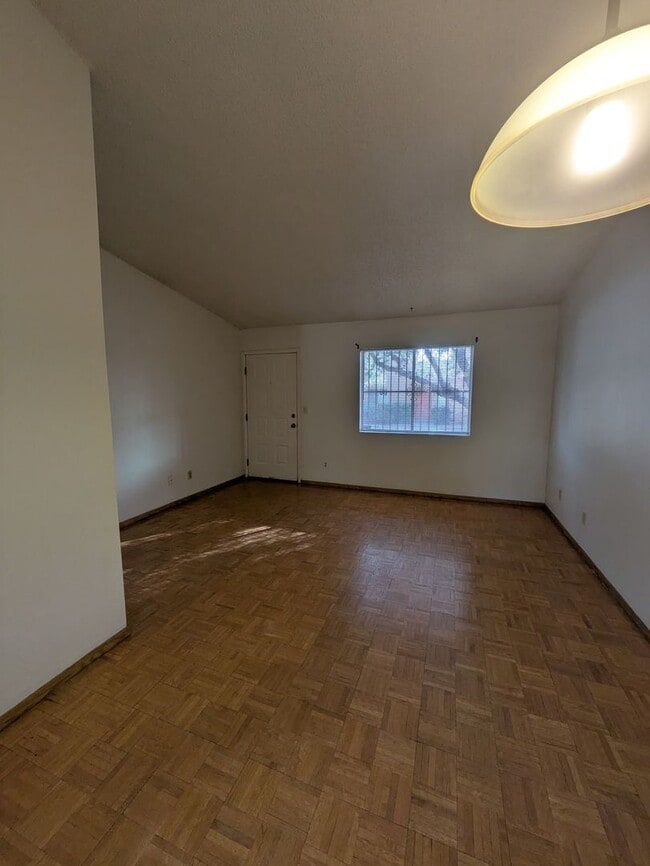 Photo - SPRING VALLEY TOWNHOME