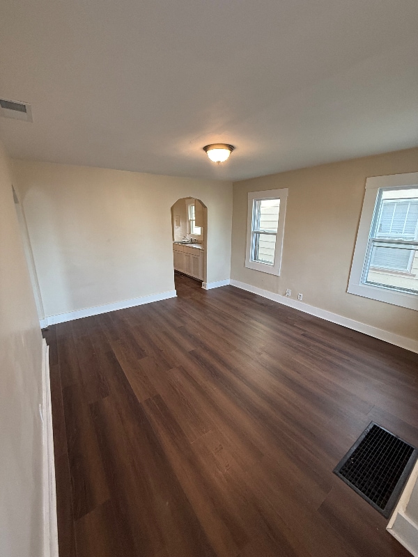 Photo - 1317 E Maryland St