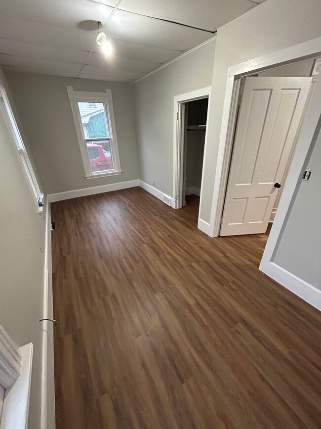 Photo - 532 W South St Unidad 1 - lower