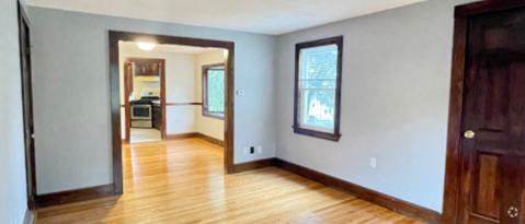 Building Photo - 90 Whiton Ave Rental