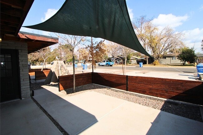 Photo - 4212 N 19th St Unidad Apt A