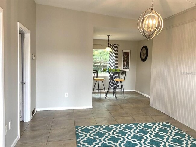 Photo - 813 S Amelia Ave