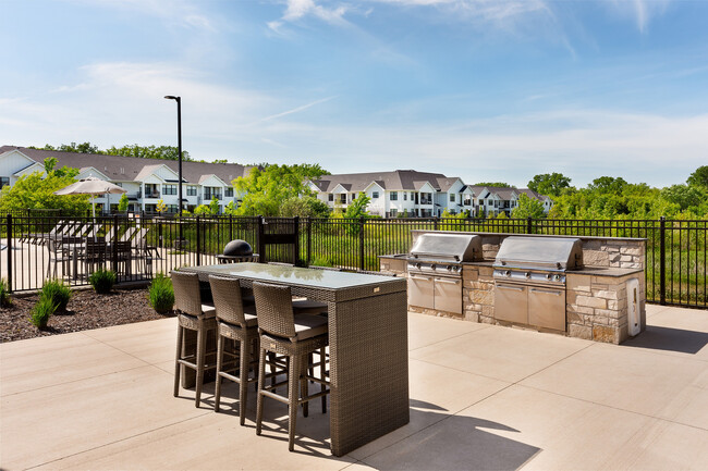 Seasons at Franklin Outdoor Grilling Station
