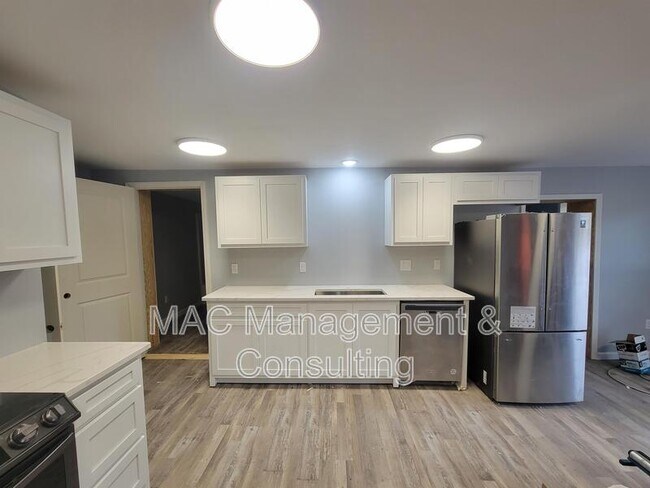 Photo - 116 Anderson St