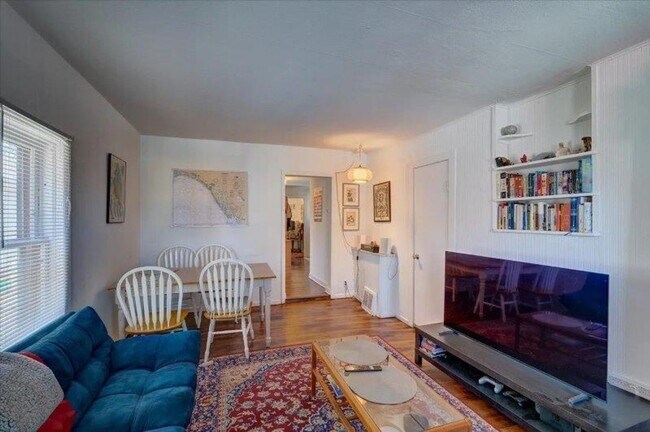 Photo - 1145 Williamson St Unit 1