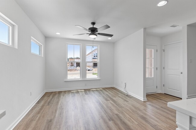 Photo - 3613 Meadow Vista Ln.
