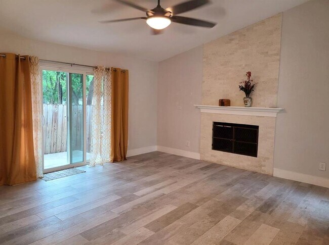 Photo - 8110 Ceberry Dr