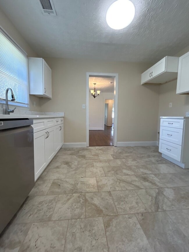 Photo - 3-bed 2-bath in Dekalb County!