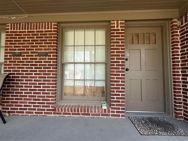 Photo - 2133 Edwin St