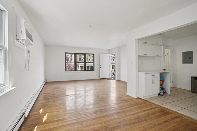 Photo - 342 Ogden Ave. Unidad 1