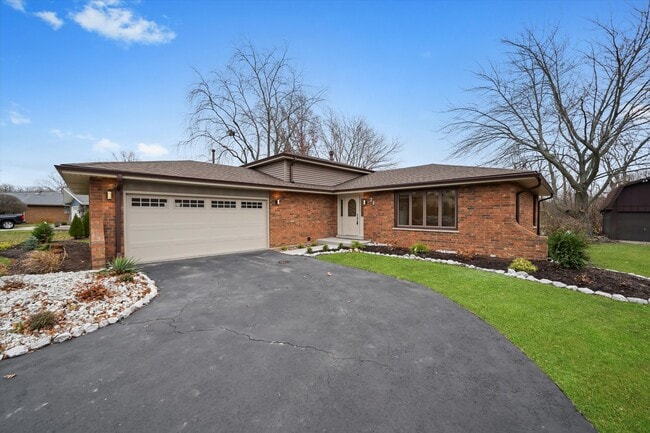 Photo - 71 Ruggles Ct