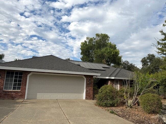 5523 Freeman Cir