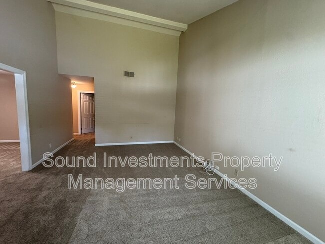 Photo - 75 Fountainhead Ct