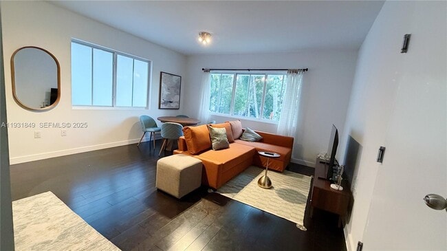 Photo - 551 Michigan Ave Unit 221