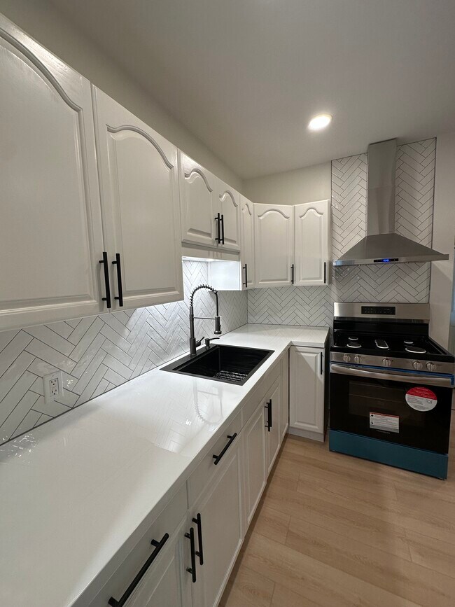 Photo - 88 Cleveland Ave Unidad Apartment available!