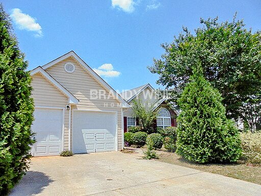 Photo - 2056 Registry Pl