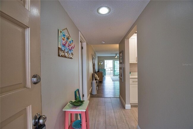 Photo - 240 Santa Maria St Unit 225