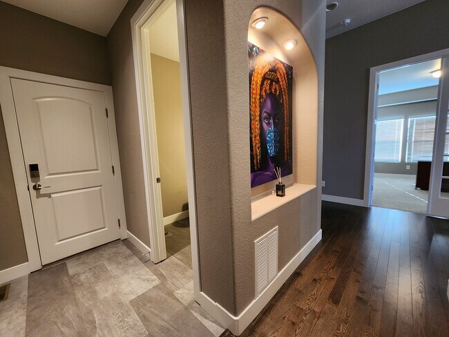 Photo - 10043 Hannaway Dr