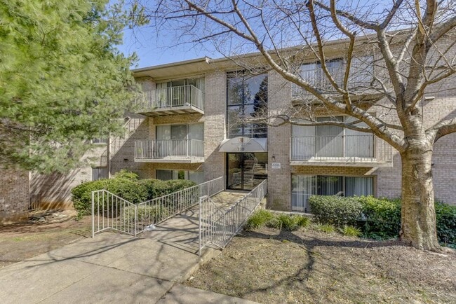 Photo - Acclaim at Alexandria