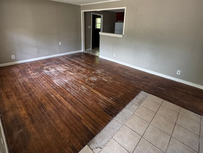 Photo - 2608 W 8th Ave