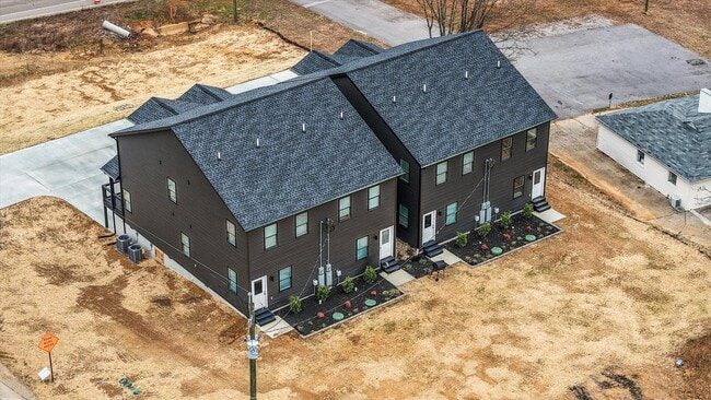 Photo - 8306 Lobelia Ln