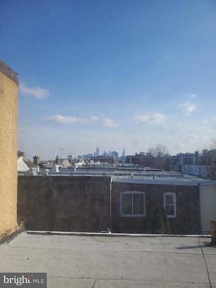 Building Photo - 133 S 50th St Unit 3