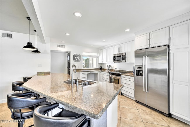 Photo - 1446 N McAllister Ave