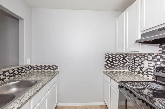 Photo - Capewood Apartments