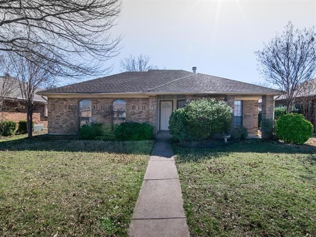 Building Photo - 1520 Mayflower Dr Rental