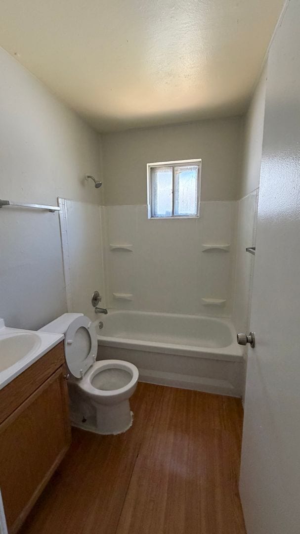 Photo - Lovely 3 Bedroom, 1 Bathroom Home