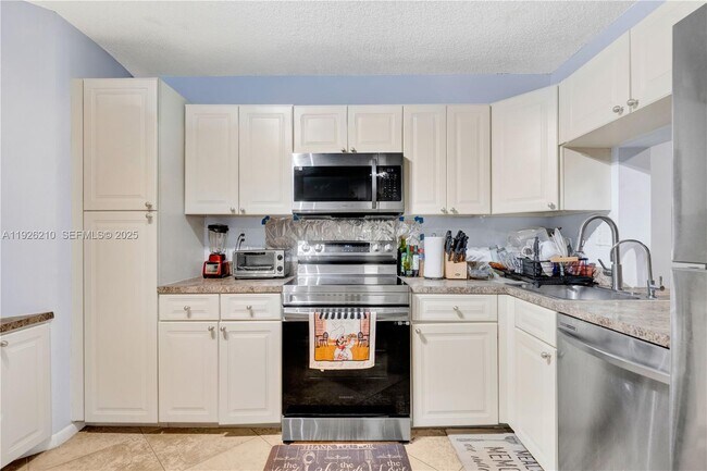 Photo - 3050 NW 42nd Ave Unit C406