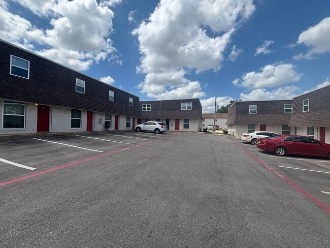 Rose Street Apartments