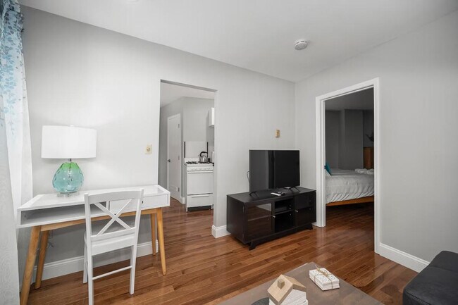 Photo - 19 Clark St Unit ID1364246P