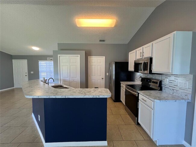 Photo - 755 Triple Crown Ln
