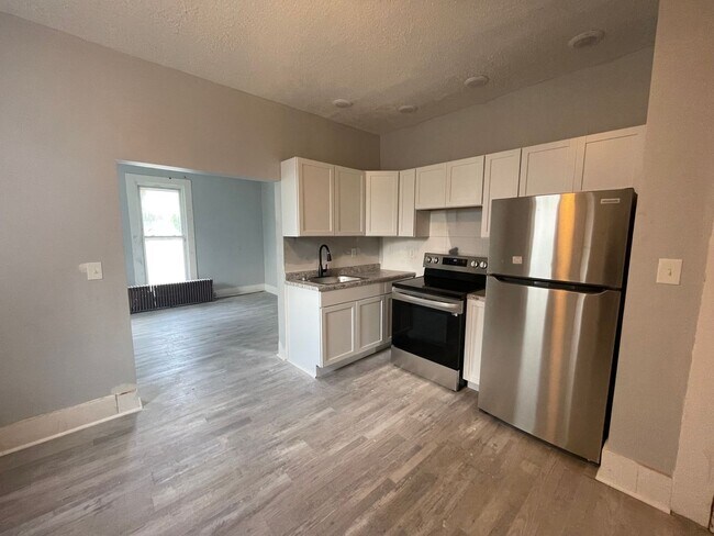 Apartments On Broadway I