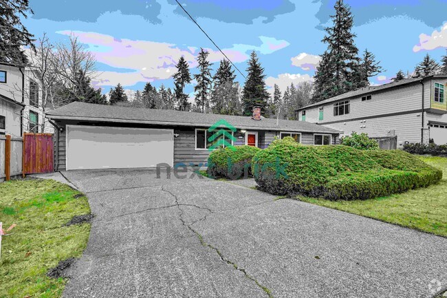 Building Photo - 3 Bed 1.5 Bath for Rent in Bellevue Rental