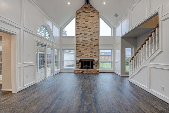 Photo - 3422 Mesquite Dr