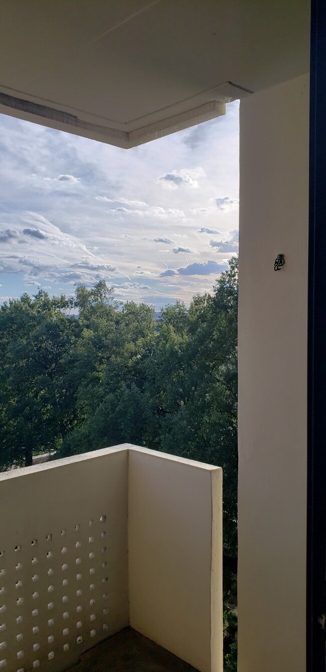 Photo - 490 M St SW Unit W608