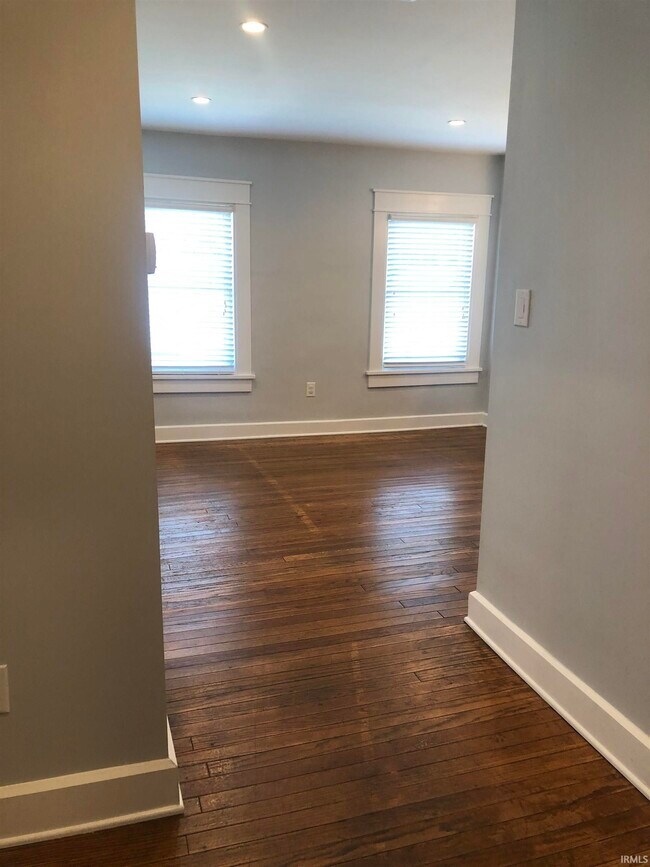 Photo - 729 E Hunter Ave Unit 4