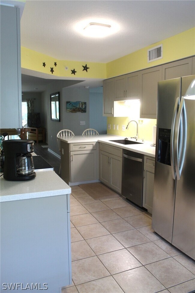 25735 Lake Amelia Way Unidad 105