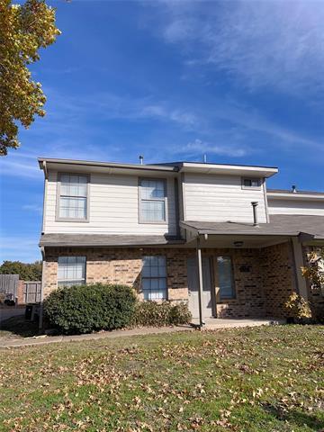 Building Photo - 2416 Lakeview Cir Rental