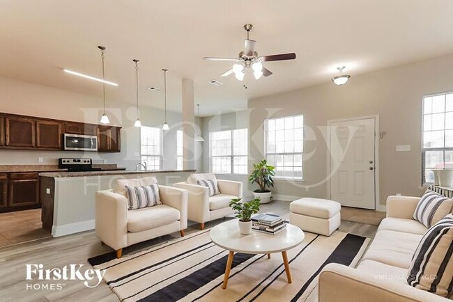Photo - 15642 Gatsby Ln