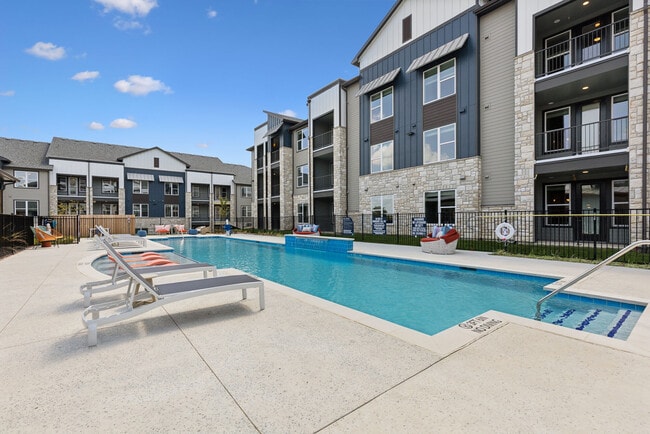 Building Photo - Bandera Ridge Rental