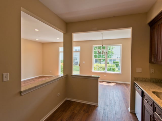 Photo - 2927 White Thorn Cir