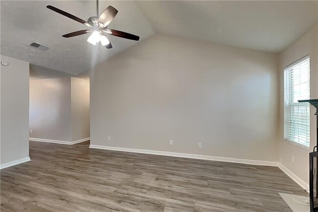 Photo - 3349 Sentinel Cir